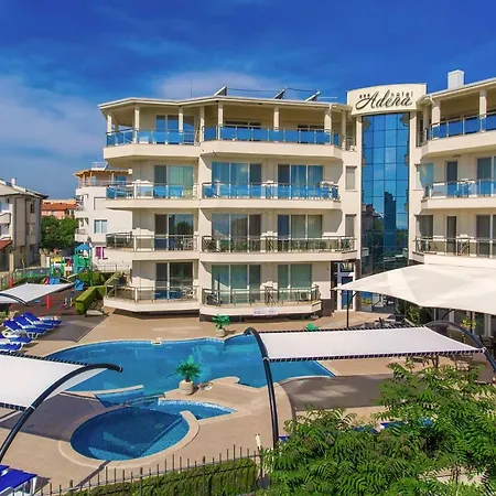 семеен адена Hotel