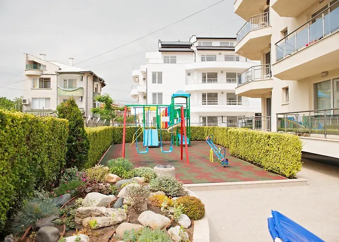 семеен адена 3* Tschernomorez