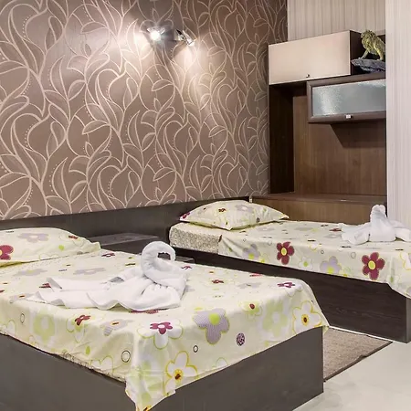 Hotel адена трейд еоод
